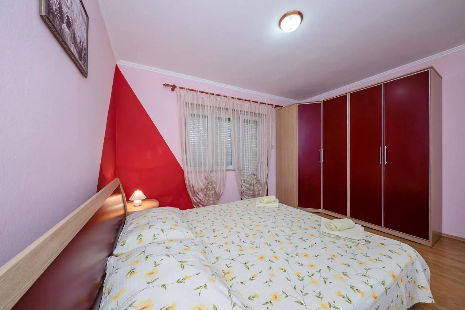 Apartments Larissa And Marcela Palit 0*,  Kroatien